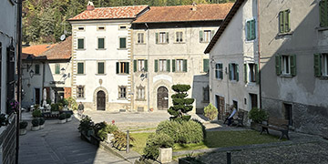 piazza Ricci oggi